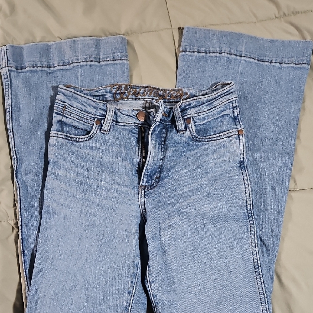 Classic Blue Women's Jeans
